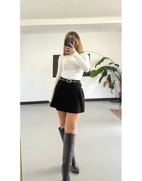 Rita Ön Pileli Şort Etek - Siyah