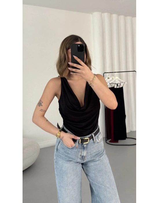 Venice Degaje Yaka Bodysuit - Siyah
