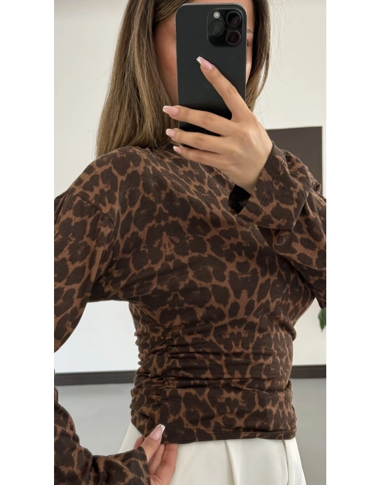 Yan Büzgülü Leopar Bluz- Kahve