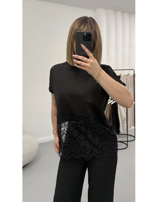 Zoe Dantel Detay Tshirt - Siyah