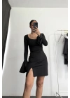Mini Yırtmaçlı Elbise - Siyah
