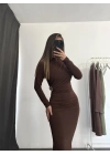 Ruska Broş Detay Elbise - Kahve