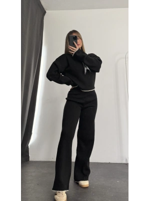 Amanda Fular Detay Triko Takım - Siyah