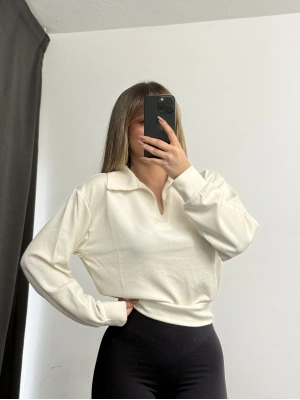 Cloe Polo Yaka Sweatshirt - Beyaz