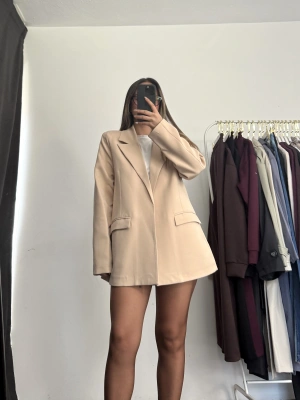 Cruz Astarlı Blazer Ceket - Bej