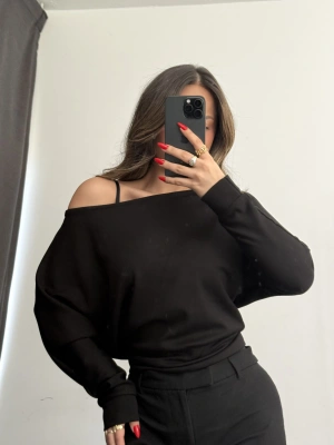 Gina Yarasa Kol Bluz - Siyah