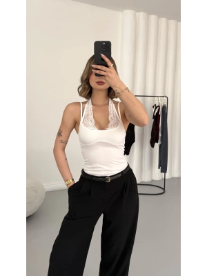 Lilah Dantel Detay Bodysuit - Beyaz