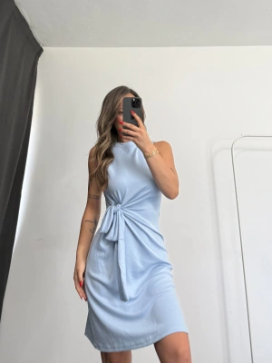 Linda Bağlama Detay Elbise - Mavi