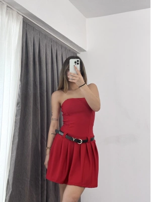 Paula Kemer Detay Elbise - Kırmızı