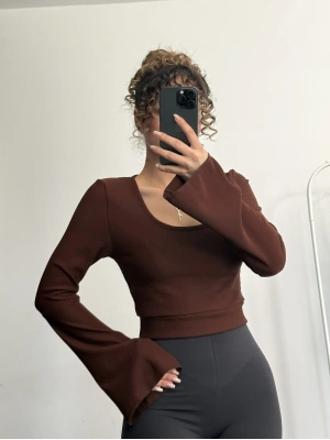 Shy İspanyol Kol Crop - Kahve