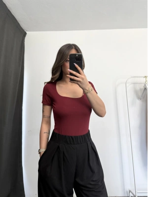 Tilda Bodysuit - Bordo