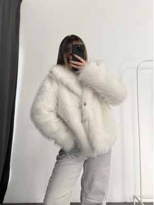 Victoria Parıltılı Kürk - Beyaz