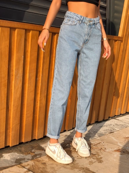 Yüksek Bel Mom Jean-Açık Kot