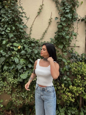 Jenn Crop- Beyaz