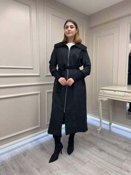 Nuss Triko 26Y6047 Siyah Yanları Yırtmaçlı Kap