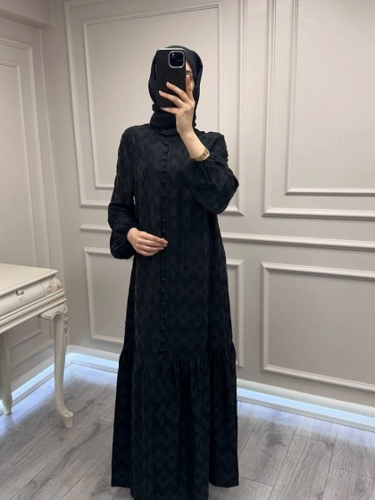 Nuss Triko 26Y2026 Siyah Önü Düğme Detaylı Elbise