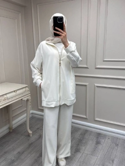 Nuss Triko 26Y1092 Ekru Şerit Detaylı Takım