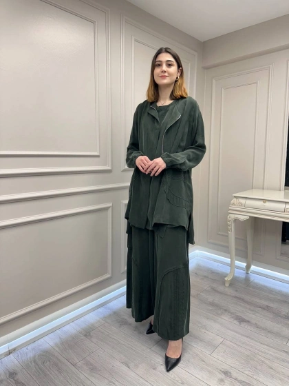 Misswhence 39208 Yeşil Tunik Arkası Yırtmaçlı Takım