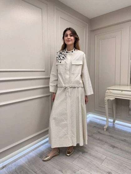 Venöve 26SSCEK0016 Siyah Çizgili Lita Takım