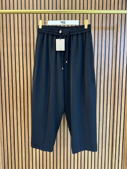 Yusuf Özdemir 26Y1558 Siyah Akışkan Krep Kumaş Pantolon