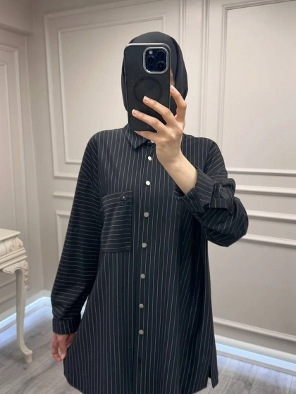 Ghisa 3610T4299 Siyah Çizgi ve Cep Detaylı Tunik