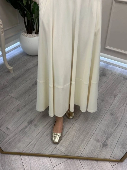 Yusuf Özdemir 26Y1627 Ekru Cepli Etek Ucu Dikişli Etek