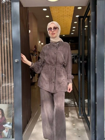 Exquise E26Y06205051 Kahverengi Peonyia-Freman Takım