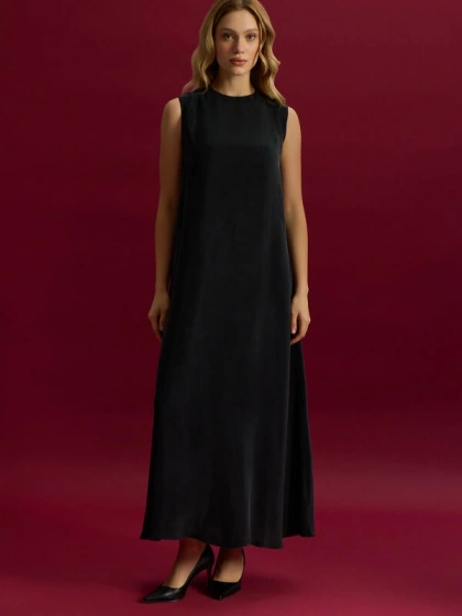 Miss Dalida T26Y-4007 Siyah Düz Renk Kolsuz Cupro Elbise