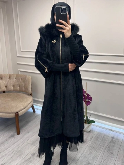 Etrucci 7253 Siyah Kolları Triko Detaylı Kürklü Kaban