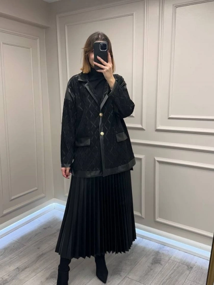 Ghisa 26KGSCKT3258 Siyah Deri Detaylı Ceket