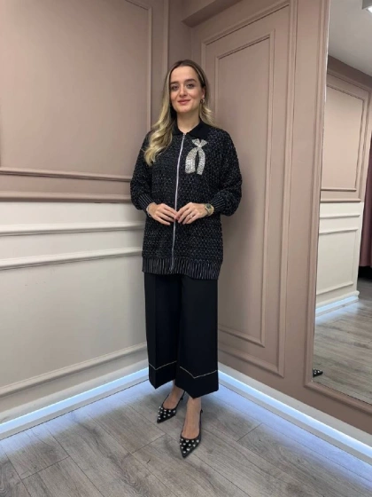 Ghisa 26KÖRHRK3223 Siyah Yaka Detaylı File Hırka