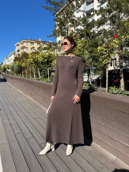 Ghisa 5KKNELB4655 Kahve Düğme Detaylı Triko Elbise