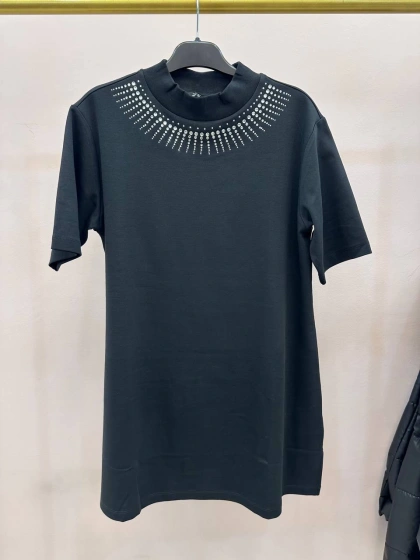 Ghisa GSBASIC4973 Siyah Yakası Taşlı Kısa Kollu Tişört