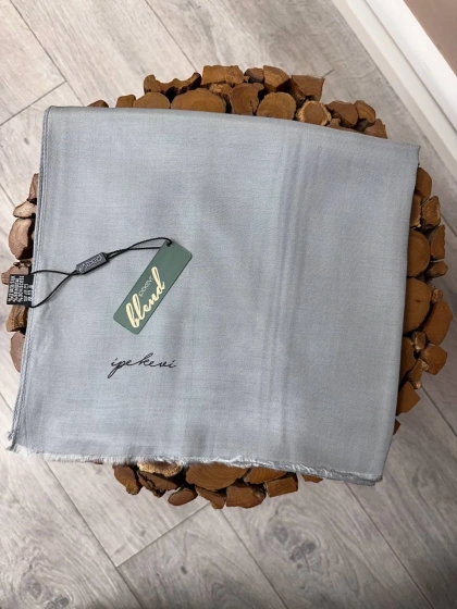 İpekevi 04347 Gümüş Düz Şal