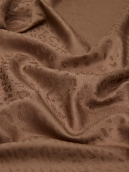 İpekevi 05784 Vizon Leopar Jakar Desenli İpek Şal