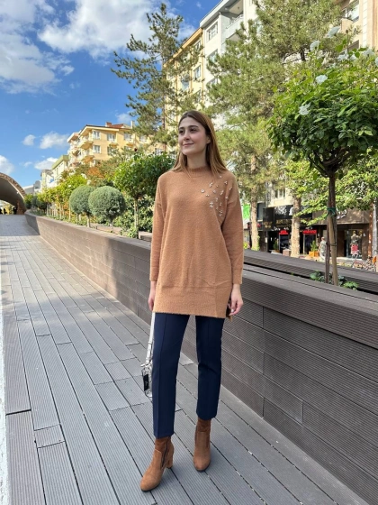 Missemramiss T4572 Camel Maglione Angora Kazak