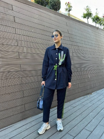 Missemramiss T4664 Lacivert Nakışlı Çizgili Takım