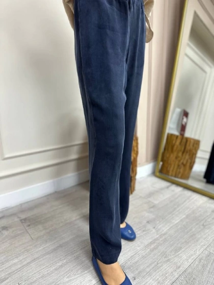 Misswhence 35110 Lacivert İpek Pantolon