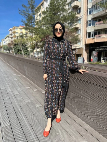 Misswhence 35513 Siyah Etnik Desenli İpek Kap
