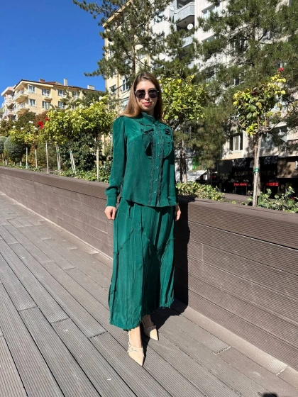 Misswhence 36030 Yeşil Yakası Fırfırlı Etekli Takım