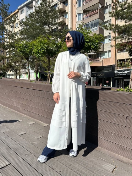 RedShow 25110 Beyaz Eteği Fırfır Detaylı Ferace