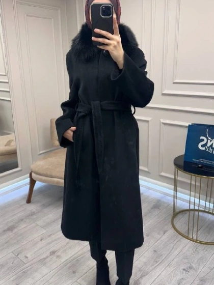 Trenç 5737 Siyah Orjinal Kürk Detaylı Kaşe Kaban