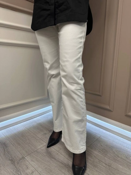 Venöve 25SSPNT0024 Beyaz Violet Pantolon