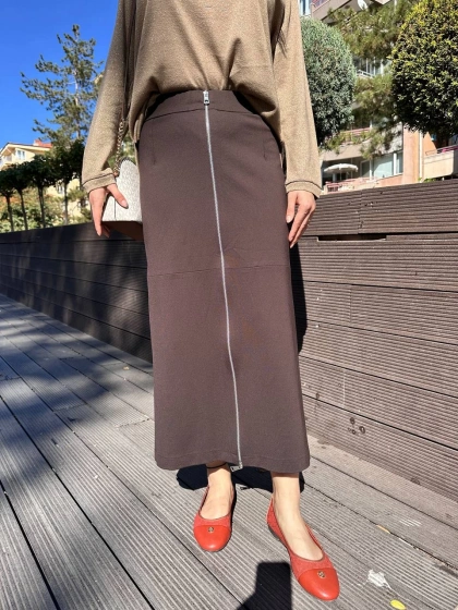 Yusuf Özdemir 24K1491 Kahverengi Önden Fermuarlı Etek