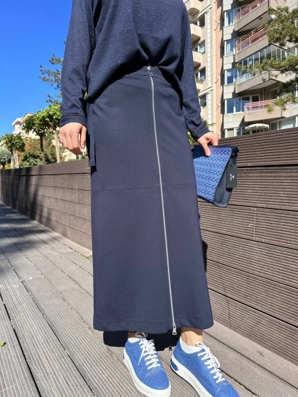 Yusuf Özdemir 24K1491 Lacivert Önden Fermuarlı Etek