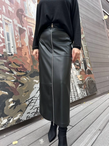 Yusuf Özdemir 25K1488 Siyah Fermuarlı Deri Etek