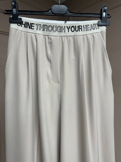 Yusuf Özdemir 25K1497 Bej Krep Bol Paça Pantolon