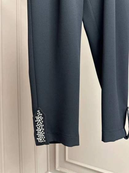 Yusuf Özdemir 25Y1456 Siyah Paçası Taş Detaylı Pantolon
