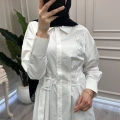 Wennora 1039 Beyaz Yakası Taşlı Beli Kemer Detaylı Gömlek