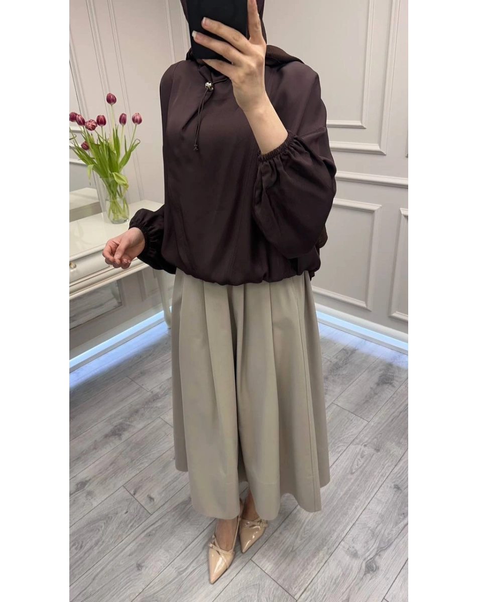 Yusuf Özdemir 26K1555 Taş Etek